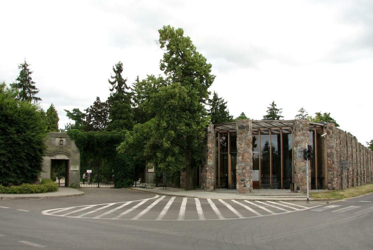 Villa Strefa Kampinos Brochów Exterior foto